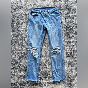 Levi Blue Distressed Jeans